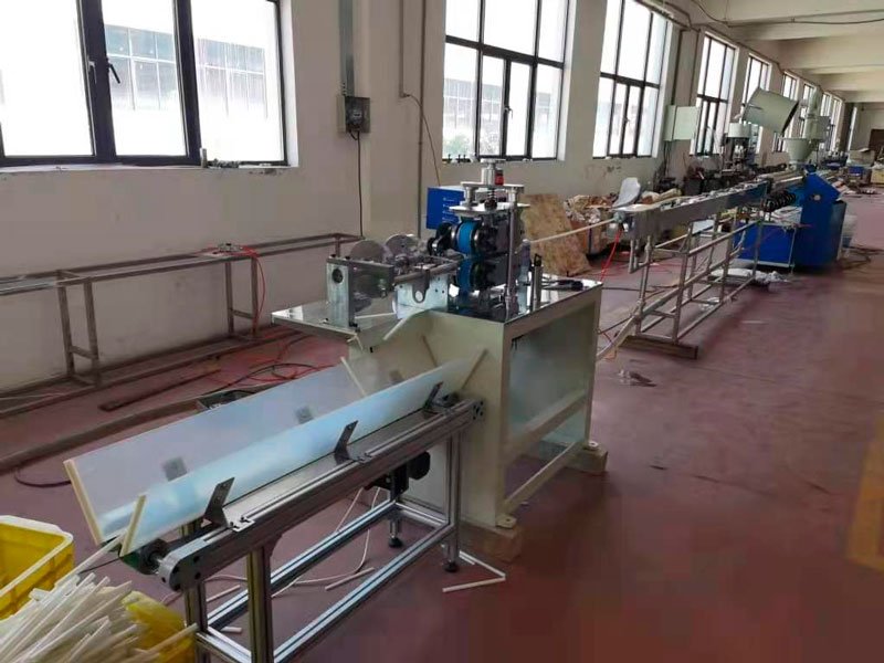 Máquina para fabricar pajitas de beber PLA