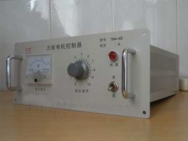 Controlador de par para bobinadora de extrusión de película soplada